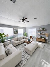 Building Photo - 13006 Bacard Ln