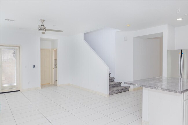 Foto del edificio - 7500 E Deer Valley Rd