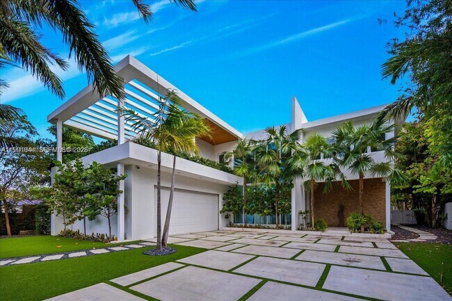 Foto del edificio - 3465 Meridian Ave