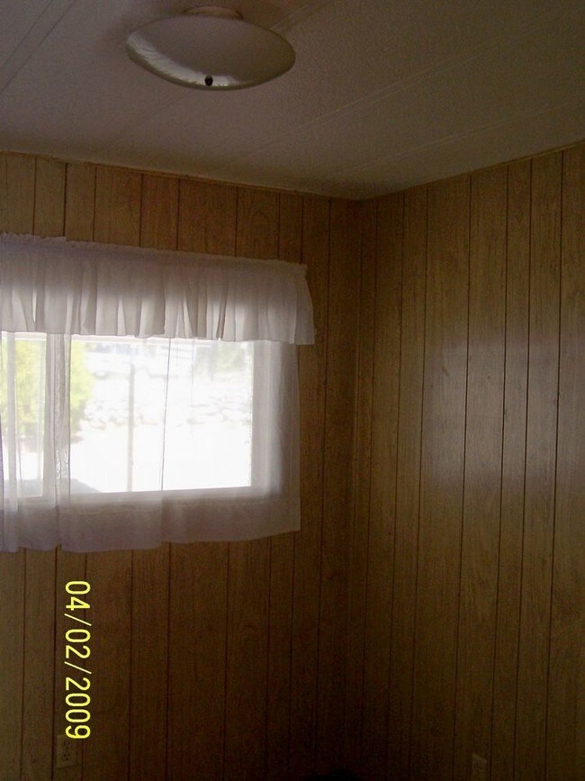 Foto del edificio - Nice Mobile with Carport