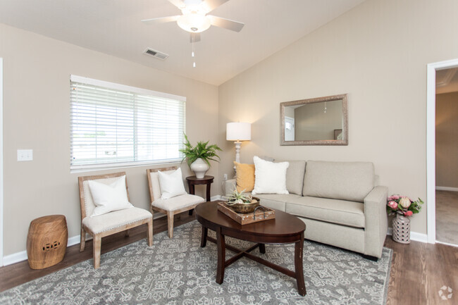 2HAB, 2BA - 1.040 ft² - Deerwood - The Villas at Swan Pointe