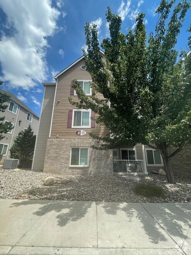 200 Talus Way Unit 513, Reno, NV 89503 Condo for Rent in Reno, NV