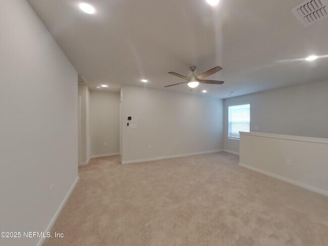 Building Photo - 14918 Macadamia Ln