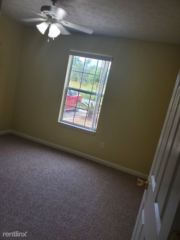 Foto del edificio - 2 br, 2 bath Townhome - 2519 Oak Street