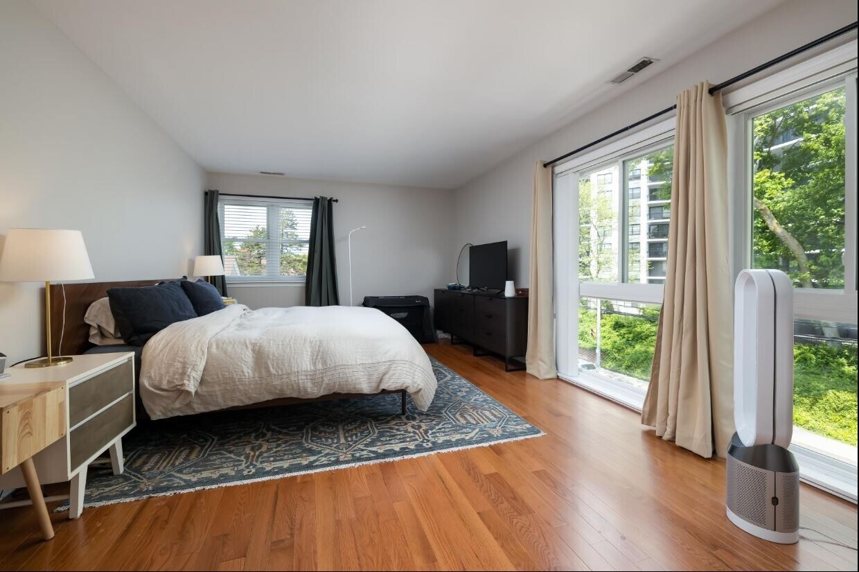 Foto principal - 1400 Bedford St