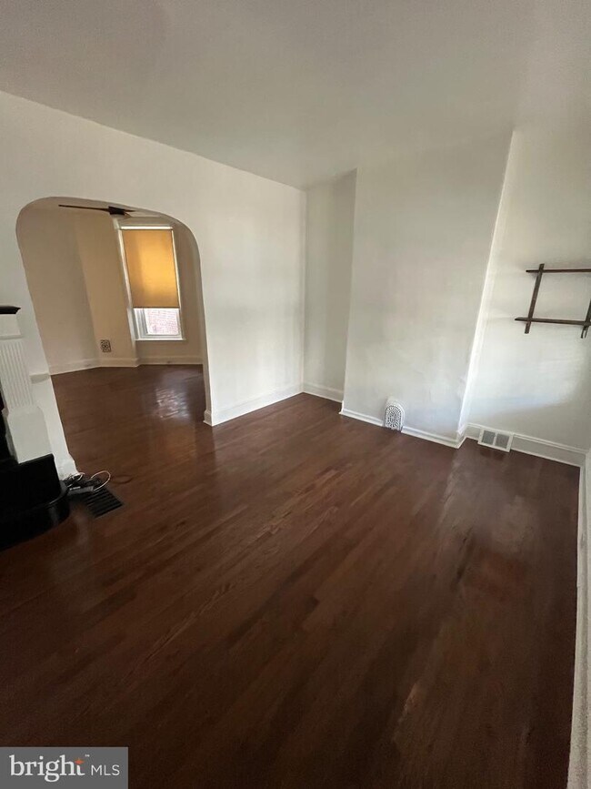 Foto del edificio - 5930 Osage Ave