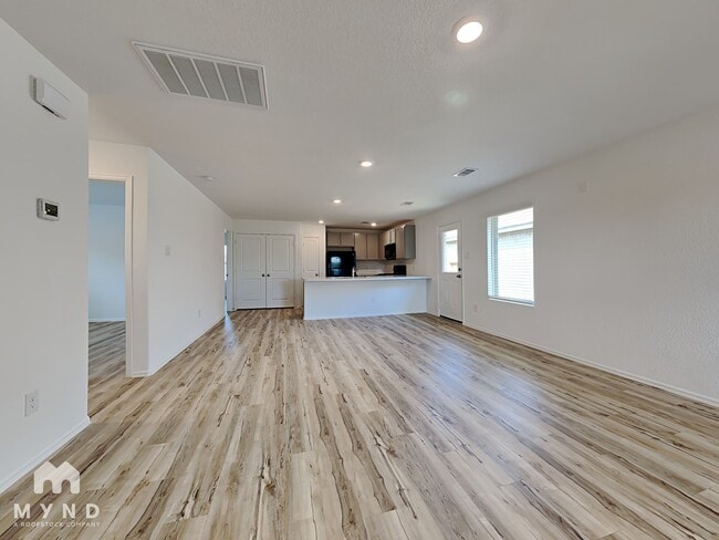 Foto del edificio - 27022 Winward Crk Trl