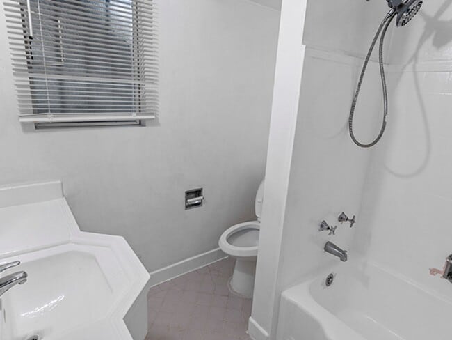 Foto del edificio - Seminary-Carter