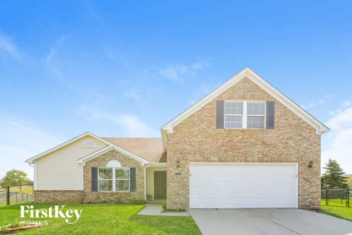 Foto principal - 1143 Halifax Ct