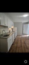 Building Photo - 33 Rockland St
