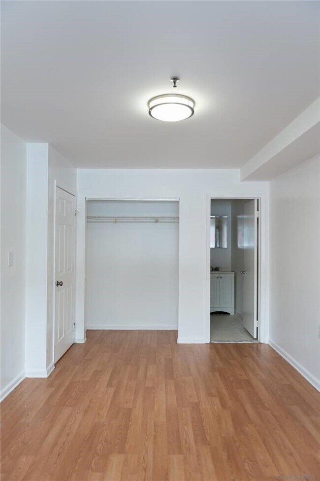 Building Photo - 34-34 10th St
