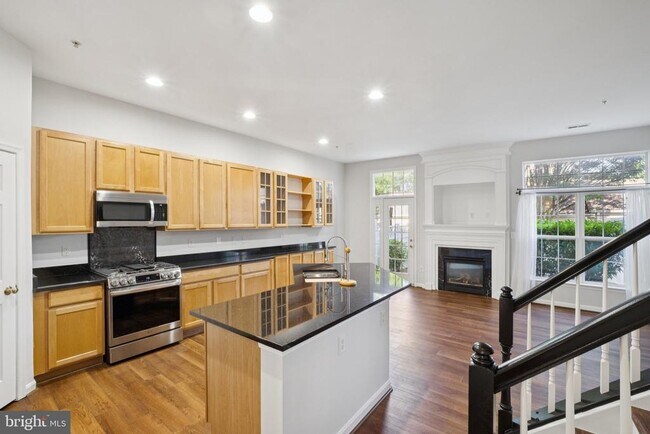 Foto del edificio - 406 Chestnut Hill St