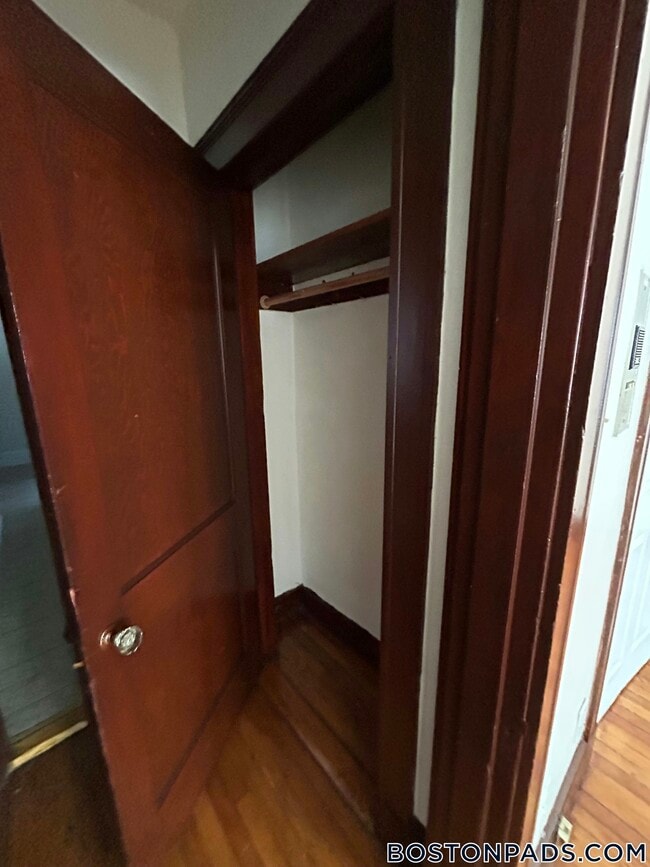 Building Photo - 157 Summer St