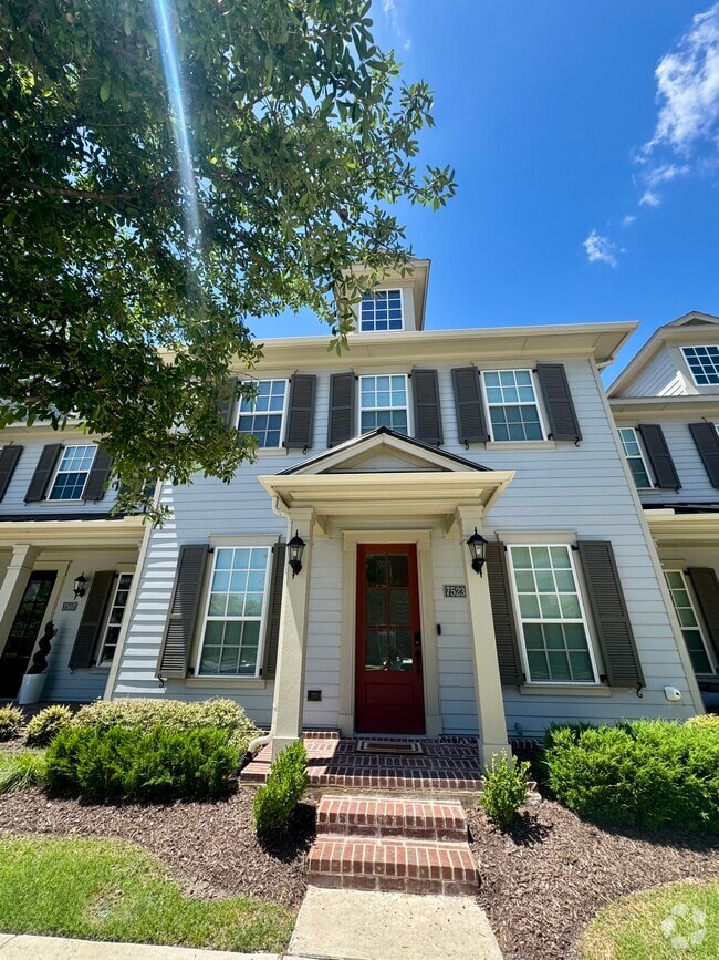 Building Photo - 7523 Tiffany Dr