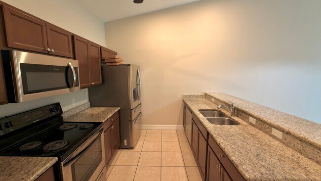 Foto del edificio - 215 Cultural Park Blvd