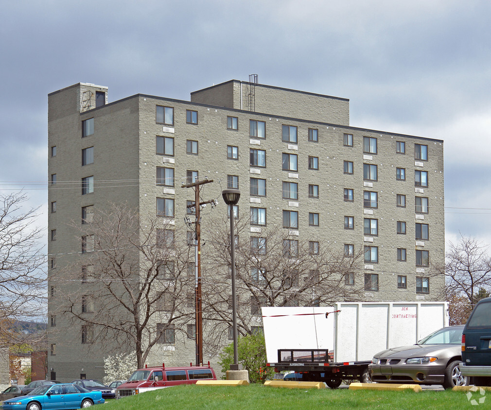 Building Photo - Center City Apartments