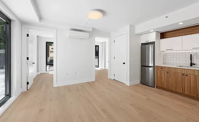 Building Photo - 60 West 125th Street