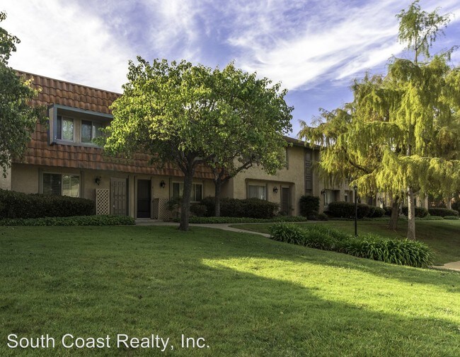 Building Photo - 3 br, 2 bath House - 6027 Jacaranda unit C