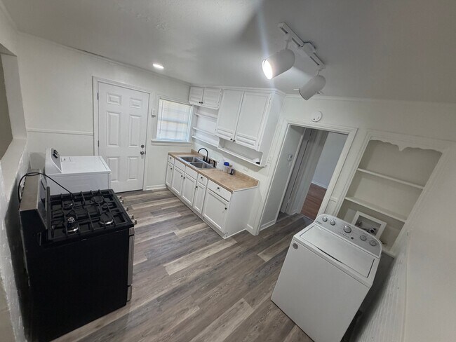 Foto del edificio - 1520 Glen Ave
