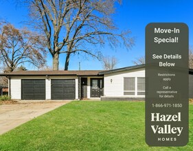 Building Photo - 747 Chevron Dr