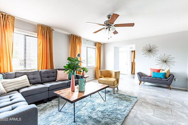 Foto del edificio - 3931 N 86th St