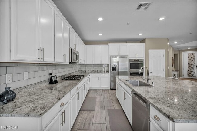 Foto del edificio - 3195 Hazy Hills Ave