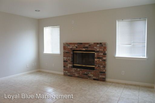 Foto del edificio - 1048 W Newgrove St