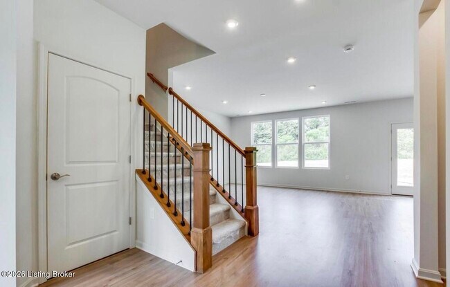 Building Photo - 4707 Golden Eagle Dr