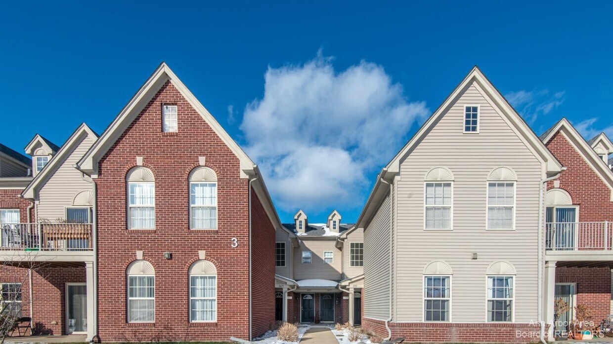 Primary Photo - 1320 Addington Ln