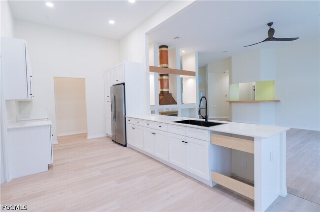Building Photo - 15200 Sweetwater Ct