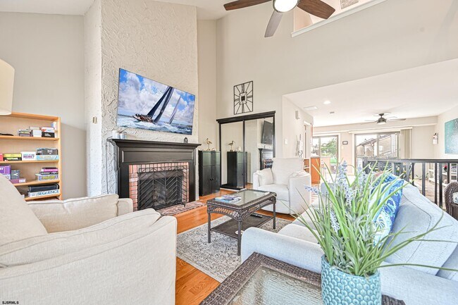 Foto del edificio - 4618 Harbor Beach Blvd
