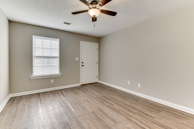 Foto del edificio - 1718A Hicks St