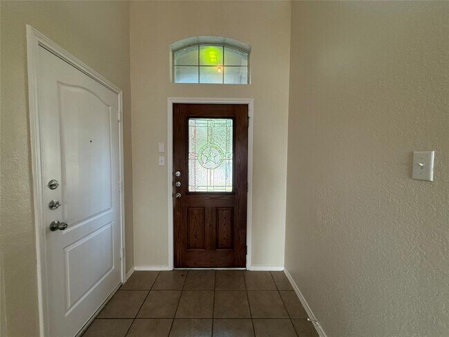 Building Photo - 1529 Tonia Loop