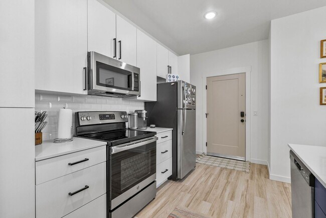 Foto del edificio - Modern 2 Bed/2 Bath Condo in Rexburg