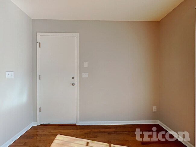 Foto del edificio - 9335 White Aspen Pl