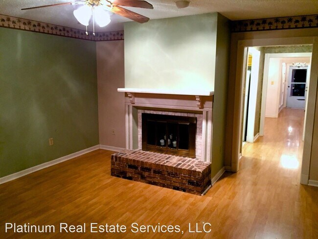 Building Photo - 2 br, 3 bath House - 2431 Aubin Lane