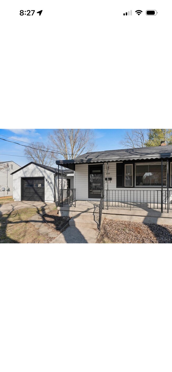 Foto del edificio - 810 Shady Ln