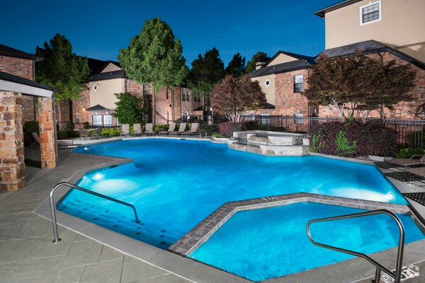 Chateau De Ville Villas At Parkside Chateau De Ville Villas At Parkside
