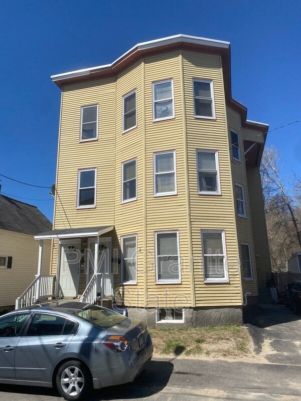 203 Bowman St Unit 1, Manchester, NH 03102 Condo for Rent in