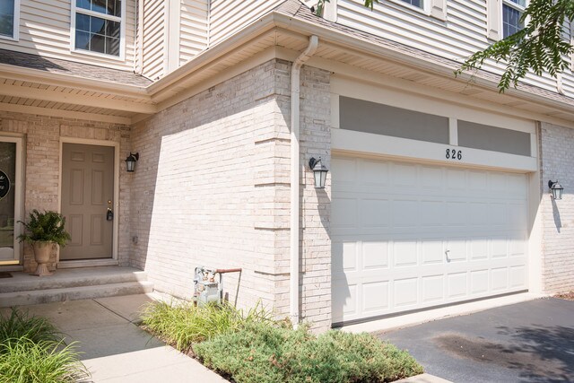 Building Photo - 826 Oak Hollow Rd