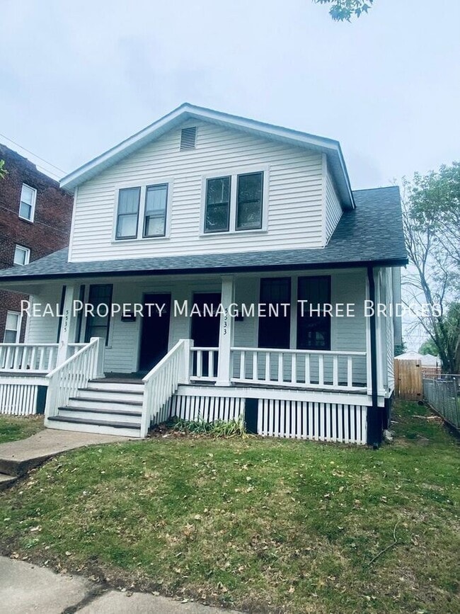 Building Photo - 5533 Grace Ave