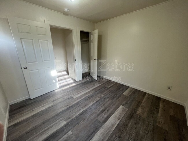 Building Photo - 1919 H St