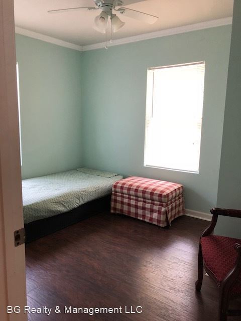 Building Photo - 2 br, 1 bath House - 1008-A Guidry Dr