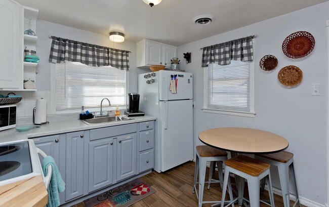 Foto del edificio - 6416 Range Overlook Hts