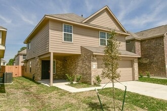Building Photo - 4158 Silver Ranch Rd