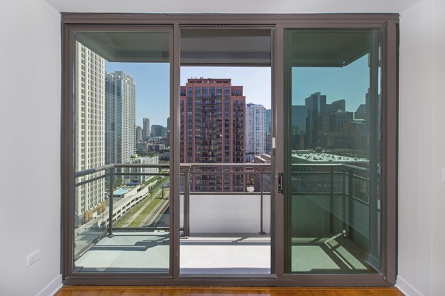 Foto del edificio - 648 W Wayman St