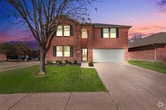 Building Photo - 13119 Cleburne Dr