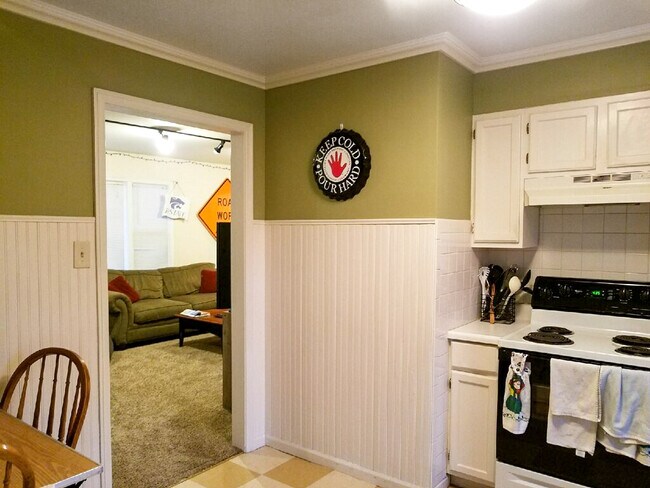 Foto del edificio - 2031 Tecumseh Rd