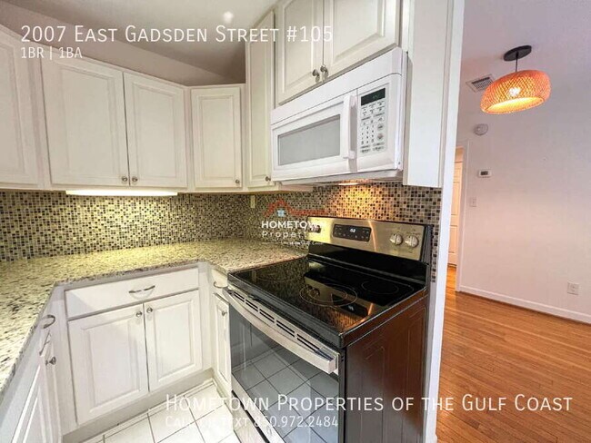 Building Photo - 2007 E Gadsden St