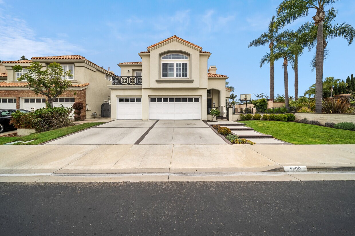 Front View - 21102 Spurney Ln